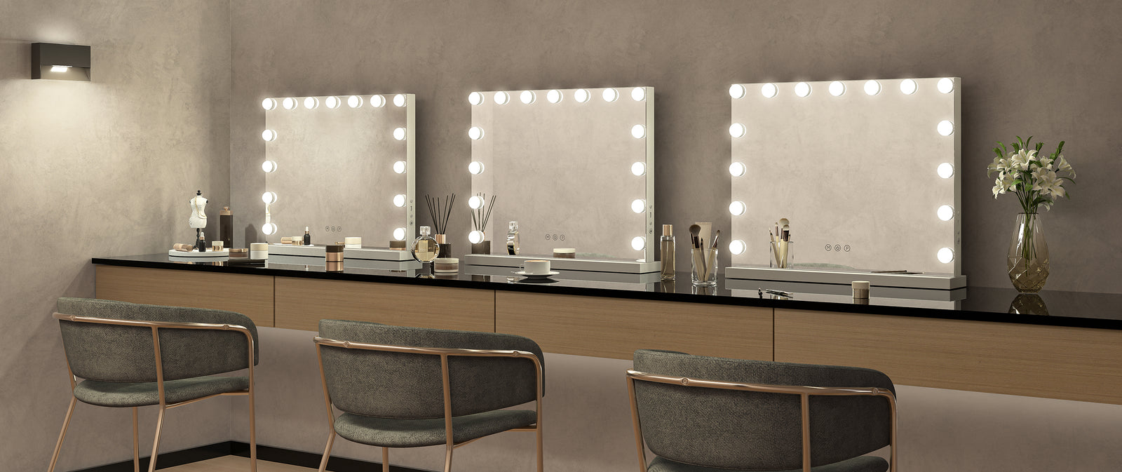 Choose the Best Makeup Mirror that Suits You—Guide to Perfection!