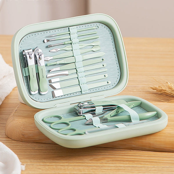 18-piece Nail Clippers and Pedicure Nail Care Set